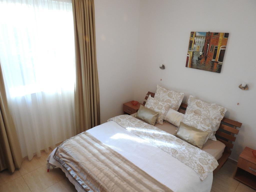 Golden Wave Apartment Sozopol Exteriör bild