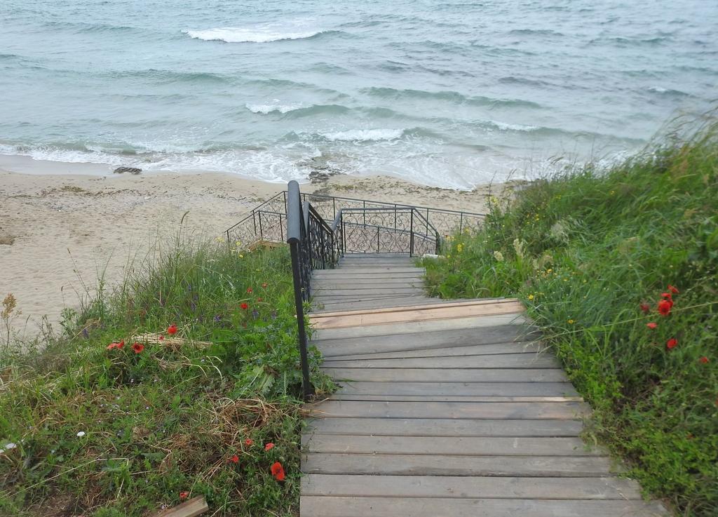 Golden Wave Apartment Sozopol Exteriör bild